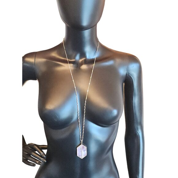 Gold/Pink Resin Long Pendant Necklace - Picture 5 of 5